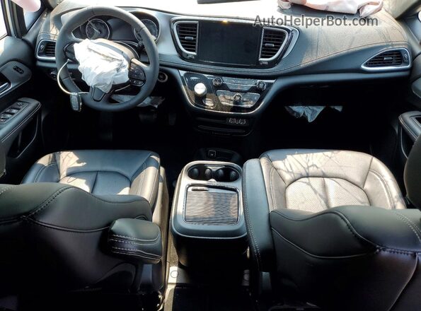 2C4RC3BG0RR174938 2024 CHRYSLER PACIFICA Silver წინა პანელის ხედი