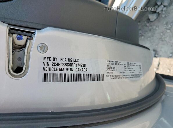 2C4RC3BG0RR174938 2024 CHRYSLER PACIFICA Silver VIN კოდის სტიკერის ხედი