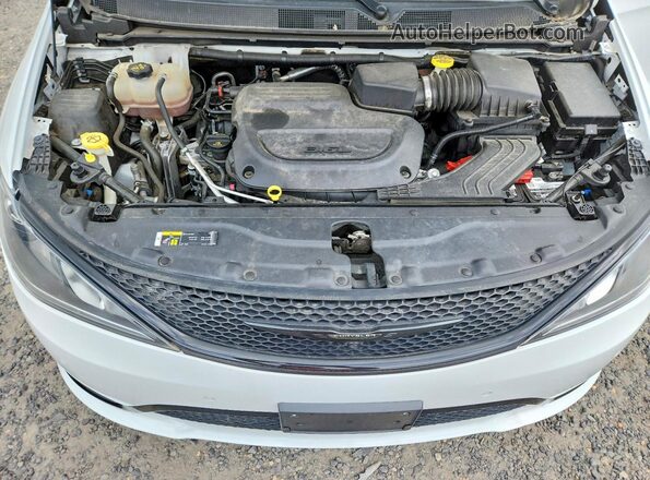 2C4RC3BG7LR267821 2020 CHRYSLER PACIFICA White Вид підкапотного простору
