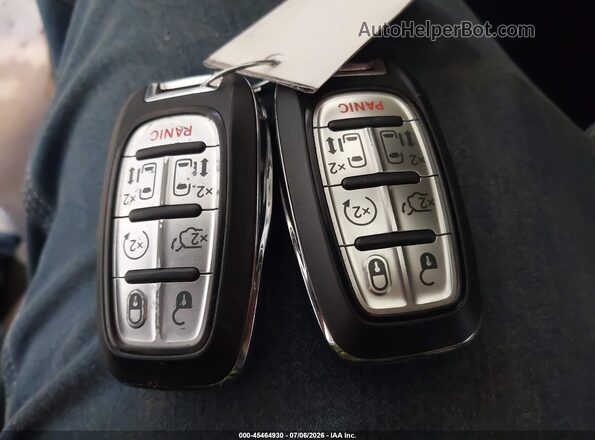 2C4RC3GG6MR544887 2021 CHRYSLER PACIFICA Серый Вид панели приборов