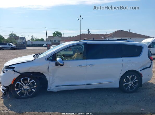 2C4RC3PG1SR546866 2025 CHRYSLER PACIFICA White 