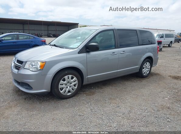 2C4RDGBG5JR311798 2018 DODGE GRAND CARAVAN Silver Դիմացի տեսք