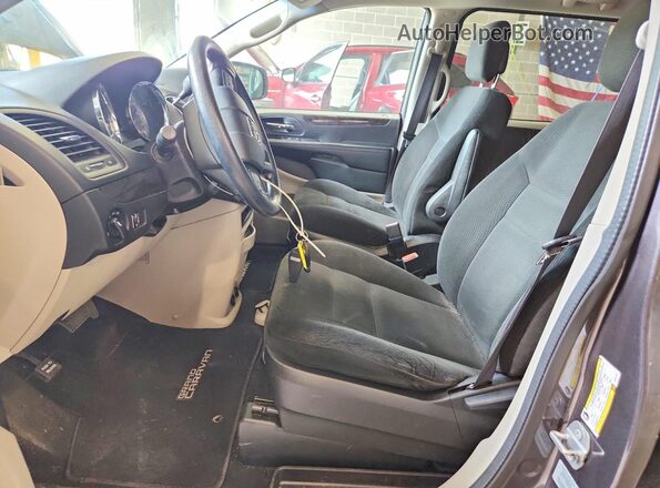 2C4RDGBG7GR402063 2016 DODGE GRAND Gray Front interior view