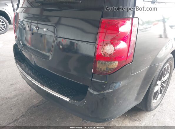2C4RDGCG0HR746785 2017 DODGE GRAND CARAVAN Black Դիմացի տեսք