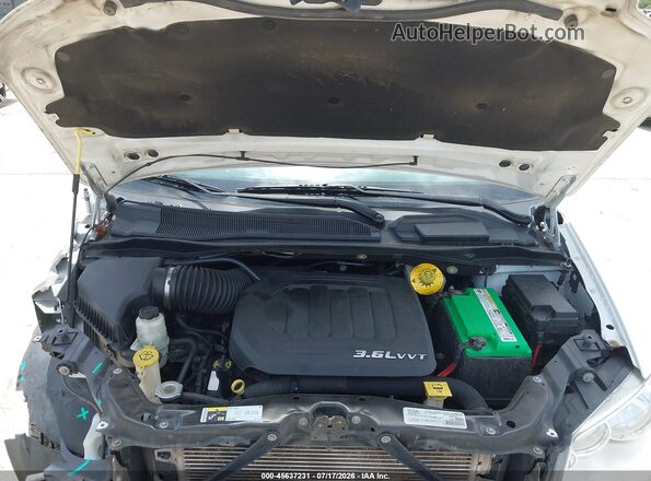2C4RDGCG0HR807651 2017 DODGE GRAND CARAVAN Белый Вид сзади