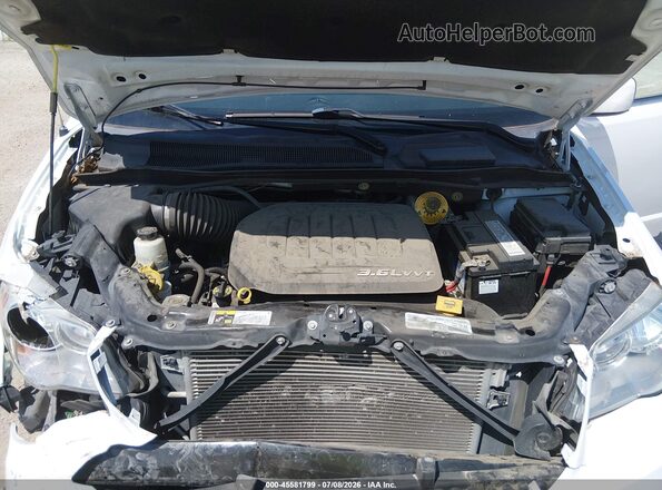 2C4RDGCG0JR209095 2018 DODGE GRAND CARAVAN Белый Вид сзади