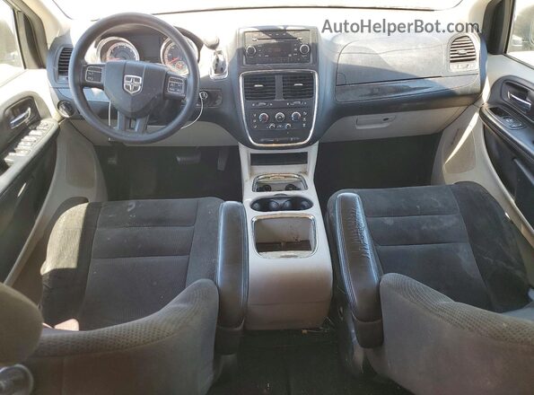 2C4RDGCG2GR328727 2016 DODGE GRAND Silver Widok deski rozdzielczej