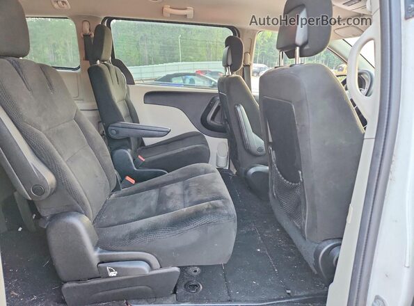 2C4RDGCG2GR401613 2016 DODGE GRAND White Rear interior view