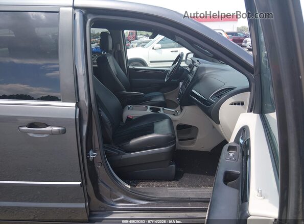 2C4RDGCG2HR694446 2017 DODGE GRAND CARAVAN Серый Вид салона спереди
