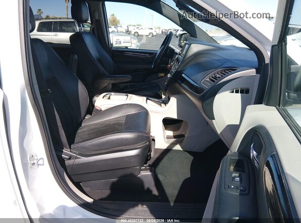 2C4RDGCG2HR807294 2017 DODGE GRAND CARAVAN White წინა სალონის ხედი
