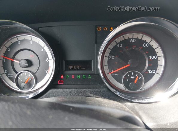 2C4RDGCG2JR140135 2018 DODGE GRAND CARAVAN Maroon Вид задніх сидінь