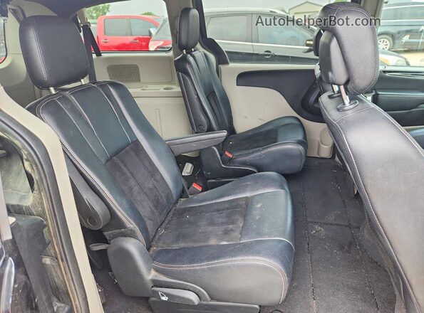 2C4RDGCG2JR208272 2018 DODGE GRAND Black Вид задньої частини салону