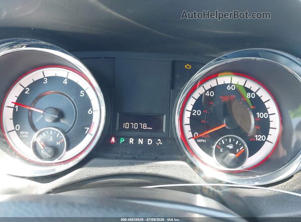 2C4RDGCG2JR241532 2018 DODGE GRAND CARAVAN Серебряный Вид задних сидений