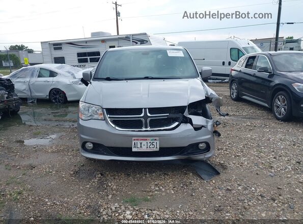 2C4RDGCG2KR600380 2019 DODGE GRAND CARAVAN Silver Rear interior view