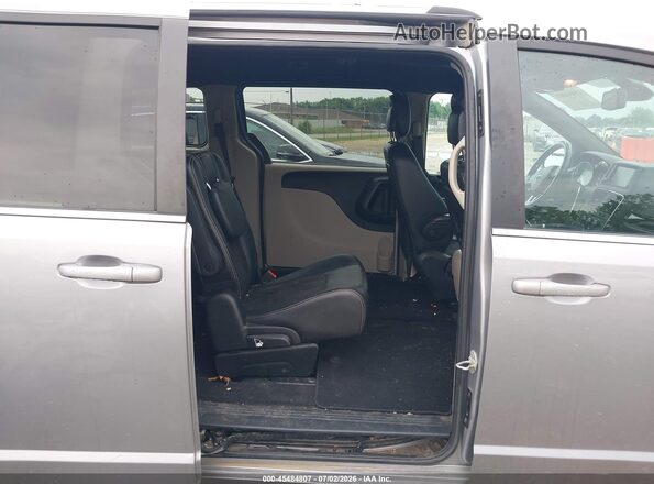 2C4RDGCG2KR600380 2019 DODGE GRAND CARAVAN Silver VIN sticker view
