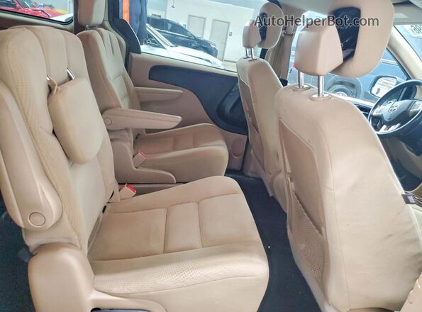2C4RDGCG3GR322063 2016 DODGE GRAND Charcoal Rear interior view