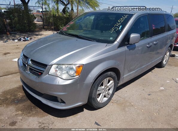 2C4RDGCG3JR241488 2018 DODGE GRAND CARAVAN Silver Առջևի ձախ երեք քառորդ տեսարան