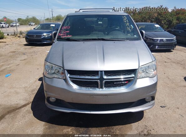 2C4RDGCG3JR241488 2018 DODGE GRAND CARAVAN Silver Առջևի վահանակի տեսք