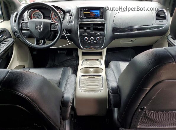 2C4RDGCG3KR660734 2019 DODGE GRAND Burgundy Vista del salpicadero