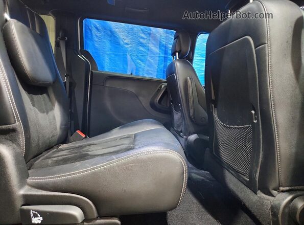 2C4RDGCG4HR558772 2017 DODGE GRAND Серебряный Вид задней части салона