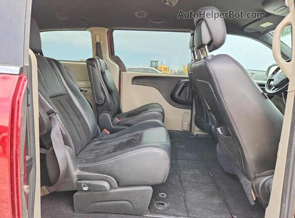 2C4RDGCG4HR580156 2017 DODGE GRAND Maroon Widok wnętrza z tyłu