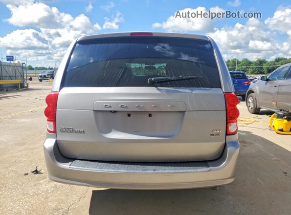 2C4RDGCG4JR267002 2018 DODGE GRAND Silver Вид ззаду