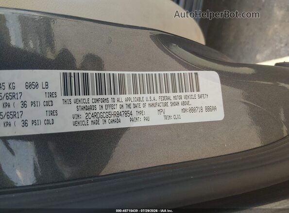 2C4RDGCG5HR847854 2017 DODGE GRAND CARAVAN Gray Engine compartment view