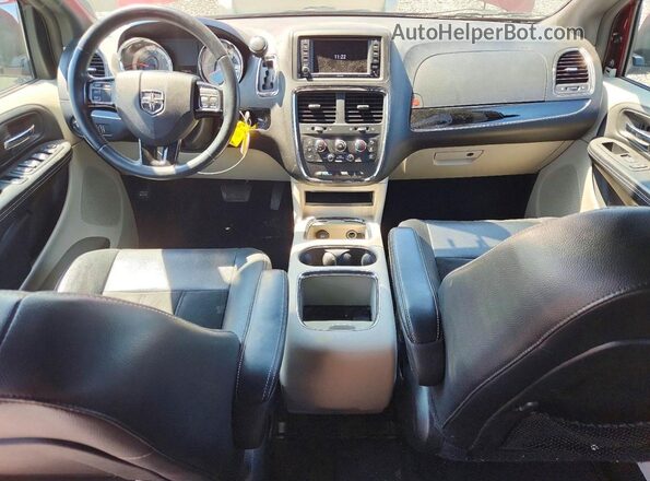 2C4RDGCG5JR157821 2018 DODGE GRAND Red Առջևի վահանակի տեսք