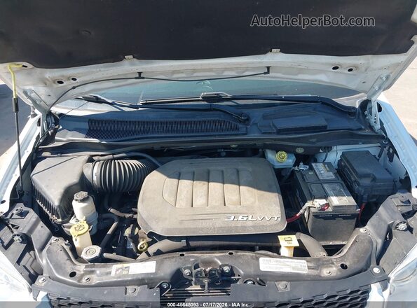 2C4RDGCG5JR343004 2018 DODGE GRAND CARAVAN White Rear view
