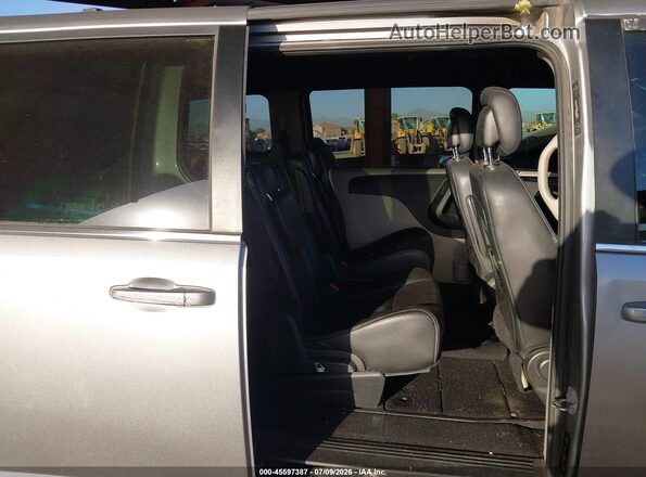 2C4RDGCG5KR514528 2019 DODGE GRAND CARAVAN Silver Вид наклейки з VIN-кодом