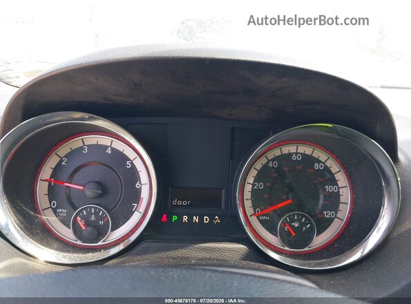 2C4RDGCG5LR177845 2020 DODGE GRAND CARAVAN Maroon უკანა სავარძლების ხედი