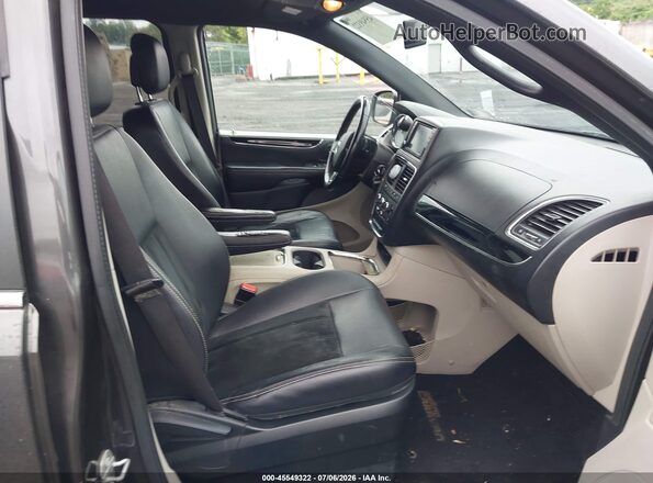 2C4RDGCG6HR700247 2017 DODGE GRAND CARAVAN Черный Вид салона спереди