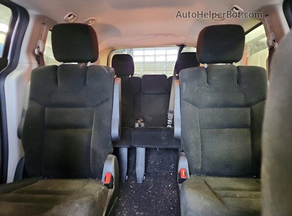 2C4RDGCG7GR131472 2016 DODGE GRAND Silver Vista de los asientos traseros