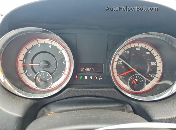 2C4RDGCG7GR371539 2016 DODGE GRAND Silver Instrument cluster view