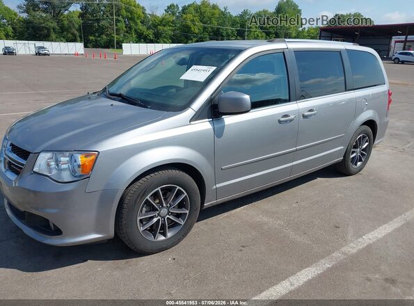 2C4RDGCG7HR709829 2017 DODGE GRAND CARAVAN Gray Front left