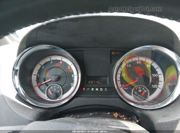 2C4RDGCG7JR134105 2018 DODGE GRAND CARAVAN Red Հետևի նստատեղերի տեսք