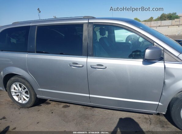 2C4RDGCG7JR265308 2018 DODGE GRAND CARAVAN Silver Rear interior view