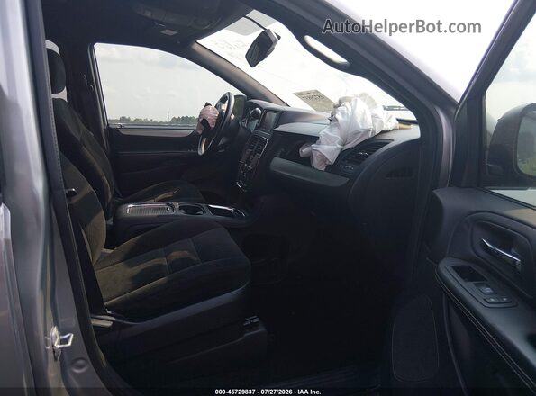2C4RDGCG9GR256165 2016 DODGE GRAND CARAVAN Gray Front interior view