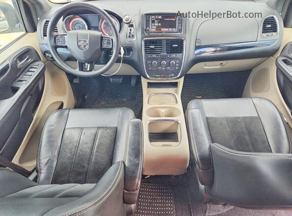 2C4RDGCG9HR807681 2017 DODGE CARAVAN/GRAND Silver Widok deski rozdzielczej