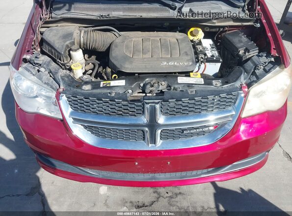 2C4RDGCG9JR210214 2018 DODGE GRAND CARAVAN Red Rear view