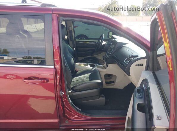 2C4RDGCG9JR210214 2018 DODGE GRAND CARAVAN Red Front interior view
