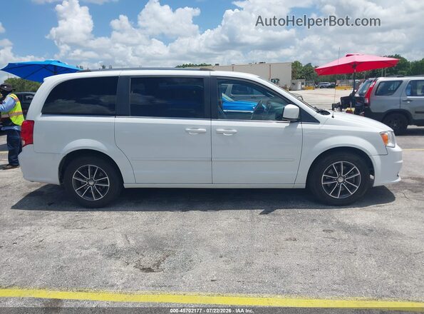 2C4RDGCGXHR845288 2017 DODGE GRAND CARAVAN White Vista interior trasera