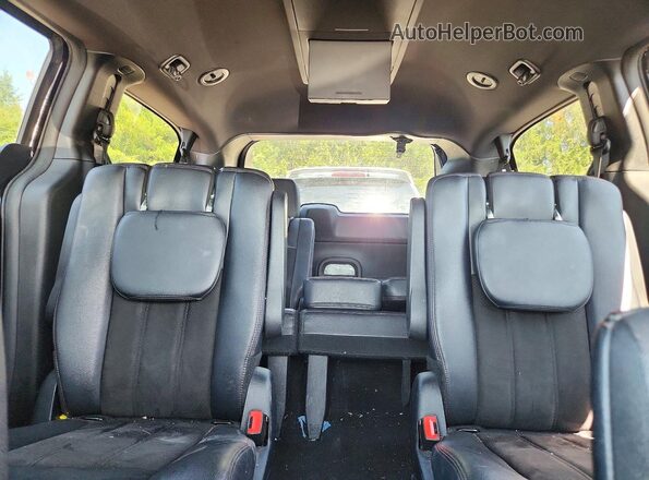 2C4RDGCGXLR180465 2020 DODGE GRAND Black Rear seats view