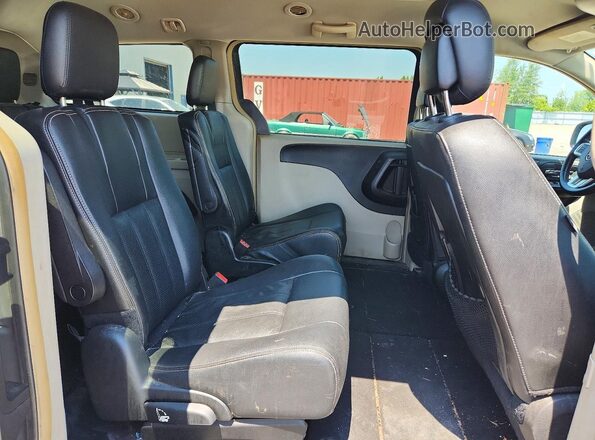 2C4RDGDG5GR377189 2016 DODGE GRAND Silver უკანა სალონის ხედი