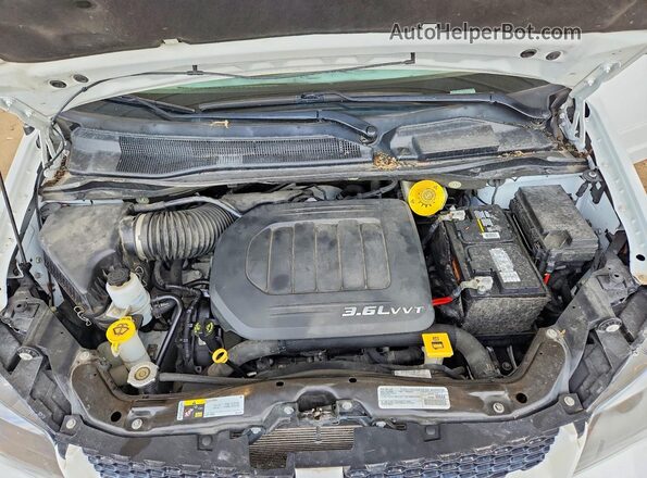 2C4RDGEG0HR724718 2017 DODGE GRAND White Widok komory silnika