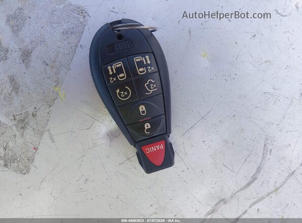 2C4RDGEG0KR616378 2019 DODGE GRAND CARAVAN Burgundy Dashboard view