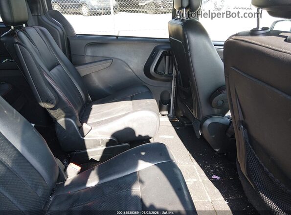 2C4RDGEG1JR205568 2018 DODGE GRAND CARAVAN Silver Widok naklejki z numerem VIN