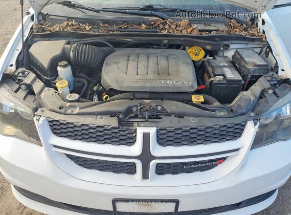 2C4RDGEG1JR336368 2018 DODGE GRAND White Engine compartment view