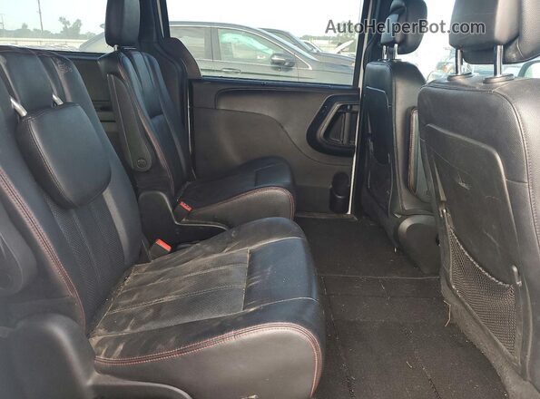 2C4RDGEG1JR336368 2018 DODGE GRAND White Rear interior view
