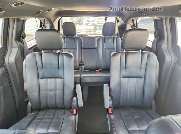 2C4RDGEG3HR798666 2017 DODGE GRAND Black Widok tylnych siedzeń
